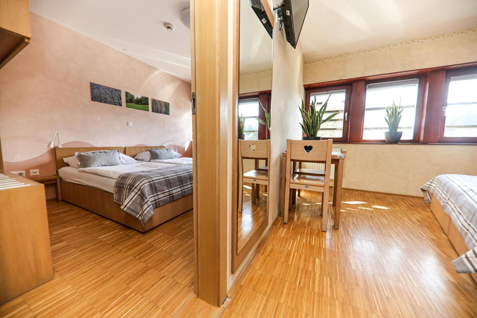 Hotel Celjska Koca Celje Eksteriør billede