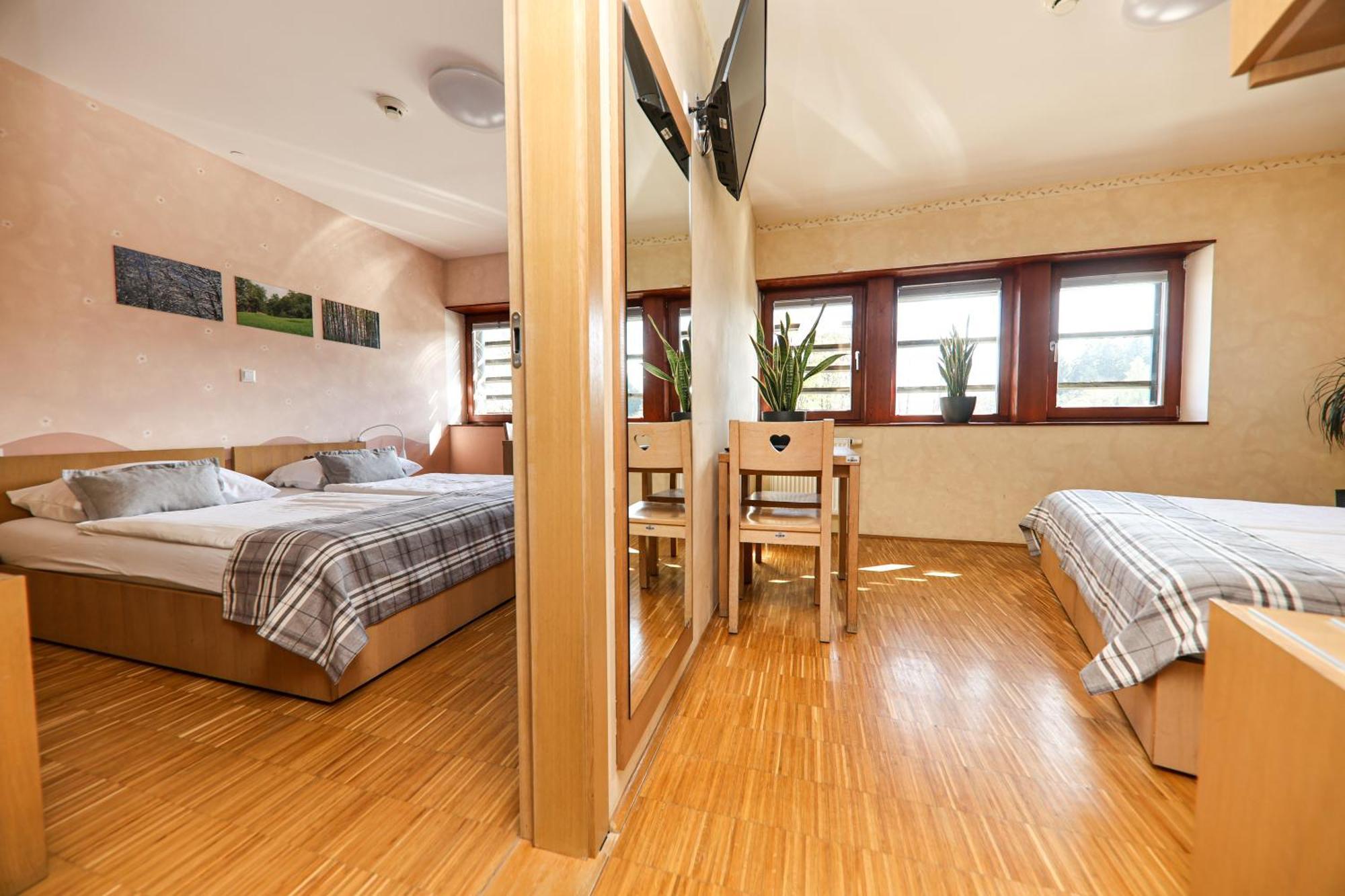 Hotel Celjska Koca Celje Eksteriør billede